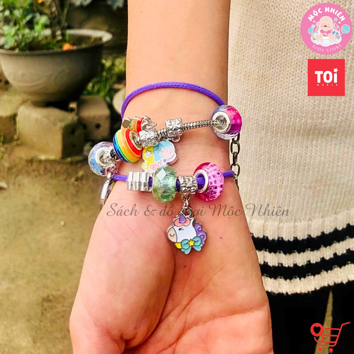 Đồ chơi vòng tay charm chính hãng TOI - Vòng tay thủ công cho bé gái DIY 3 chủ đề bé tự xỏ dây luồn hạt