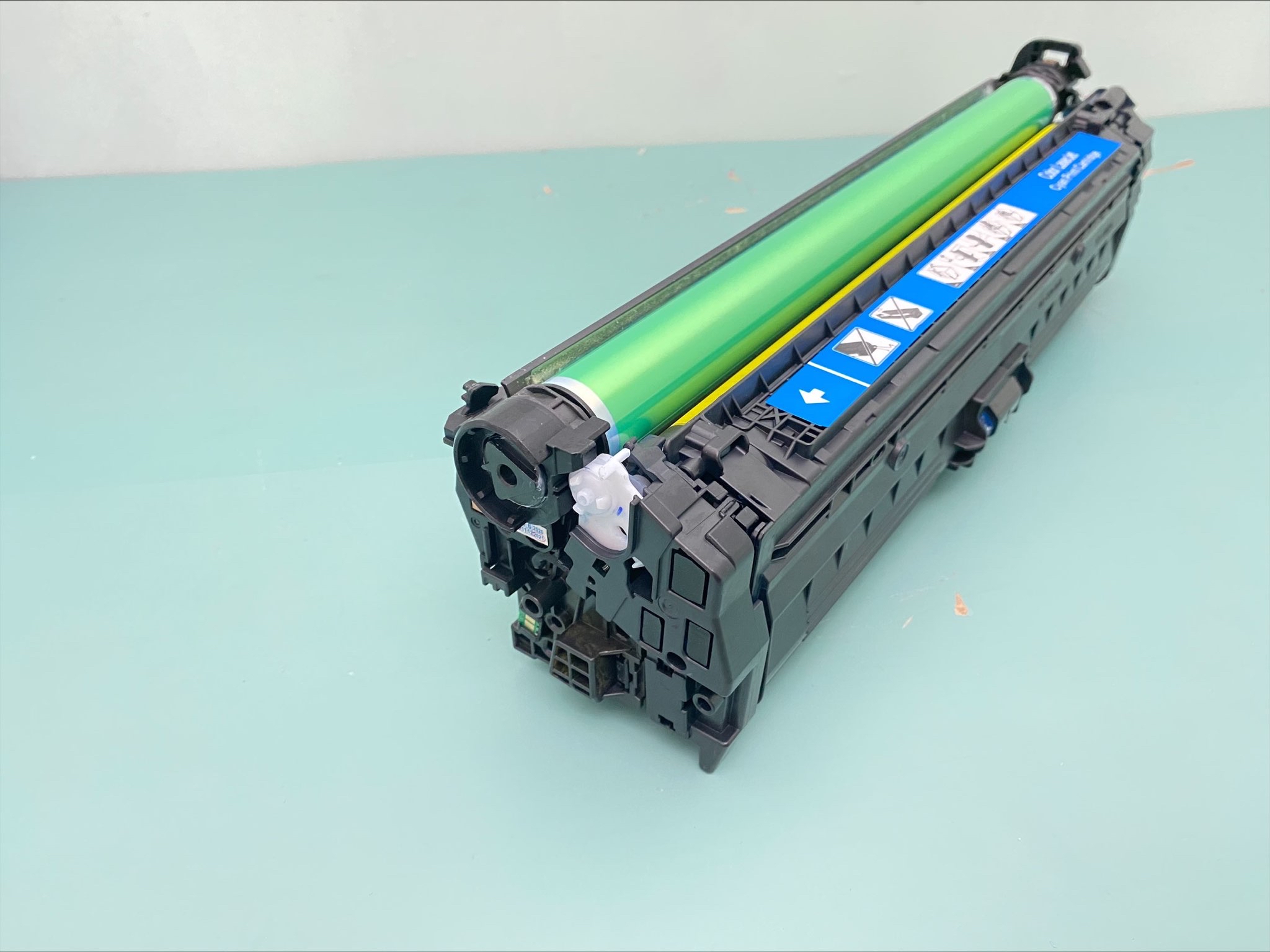 Hôp mực màu Xanh CE271A - Dùng cho máy in Lazer màu HP Color 5520/ 5525 | Canon LP 9100/ Canon LBP 9500/ Canon LBP 9600