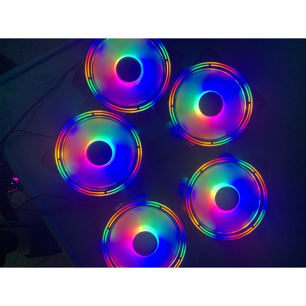 Fan LED đơn RGB  12 cm x 12 cm . Fan LED RGB tuổi thọ 30.000h hoạt động. KHÔNG CẦN KHIỂN; KHÔNG CẦN HUB. Hãng phân phối.