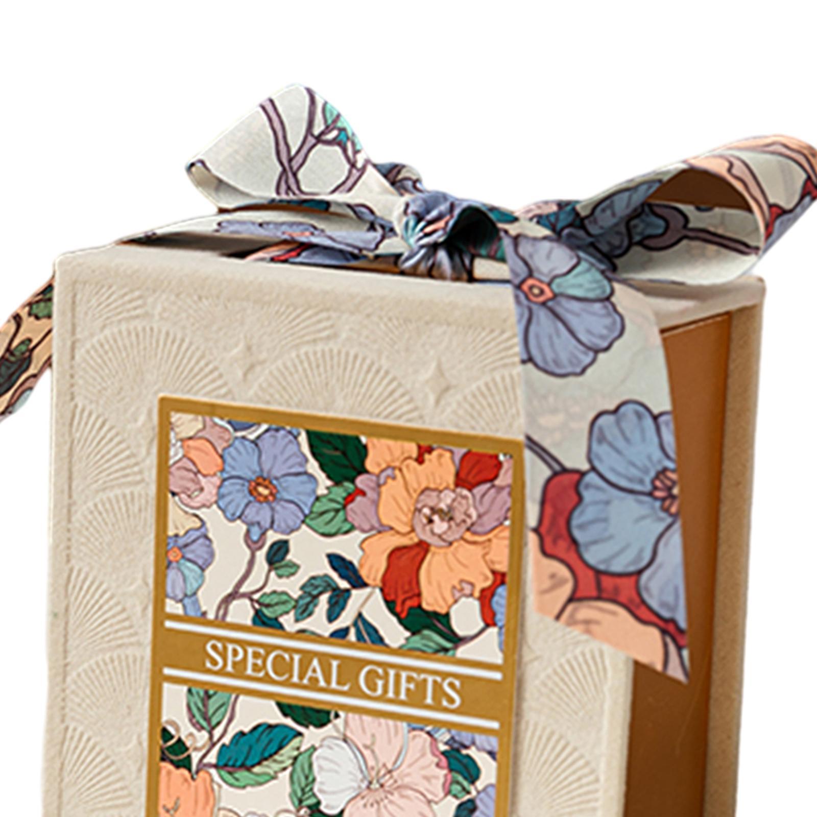 Wedding Candy Box, Candy Box Banquet Exquisite Gift Box with Ribbon, Wedding Favor Box for Mother's Day Party Graduation Table Decoration