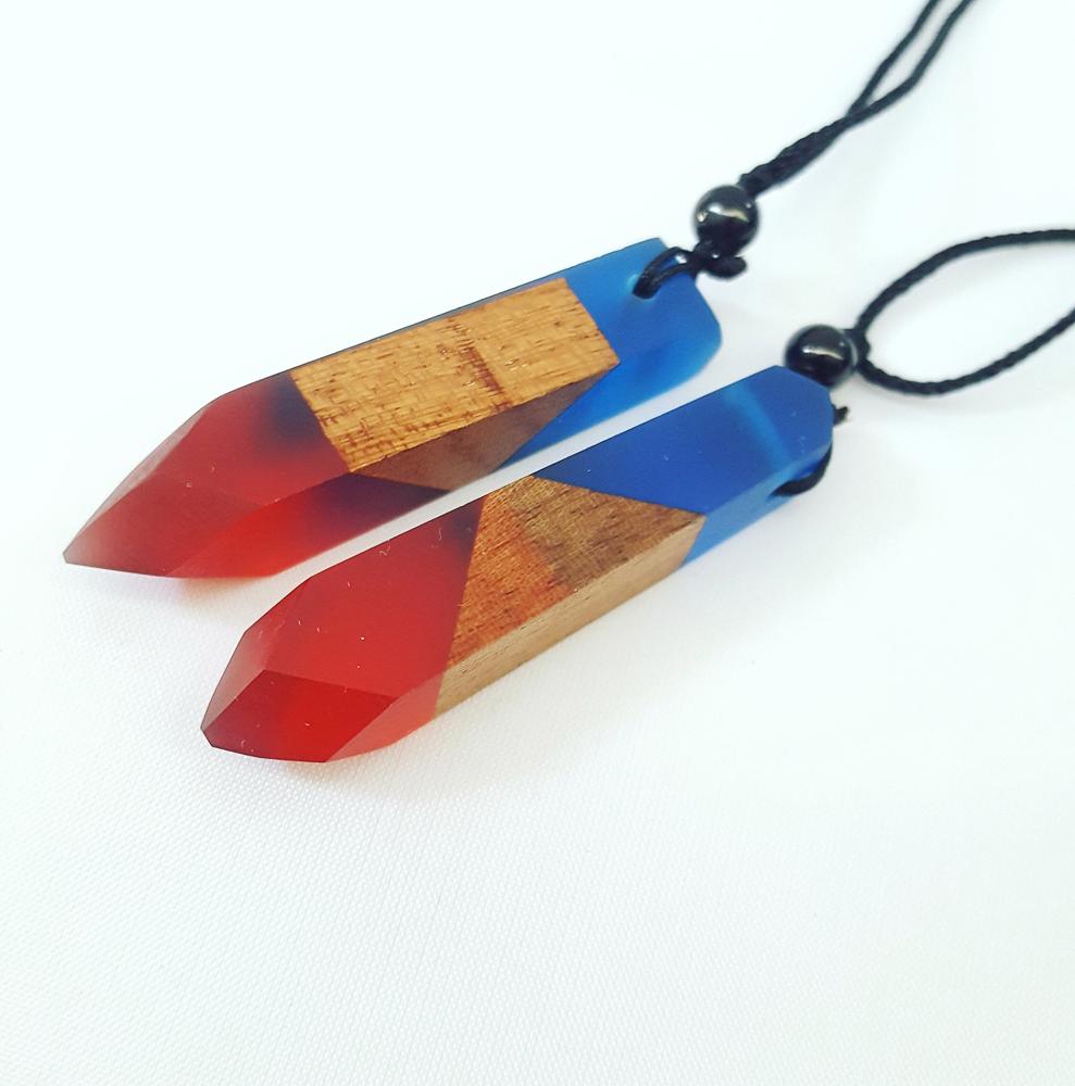 Vòng Cổ May Mắn Dây Chuyền Wood Resin Từ Gỗ Tự Nhiên 2018