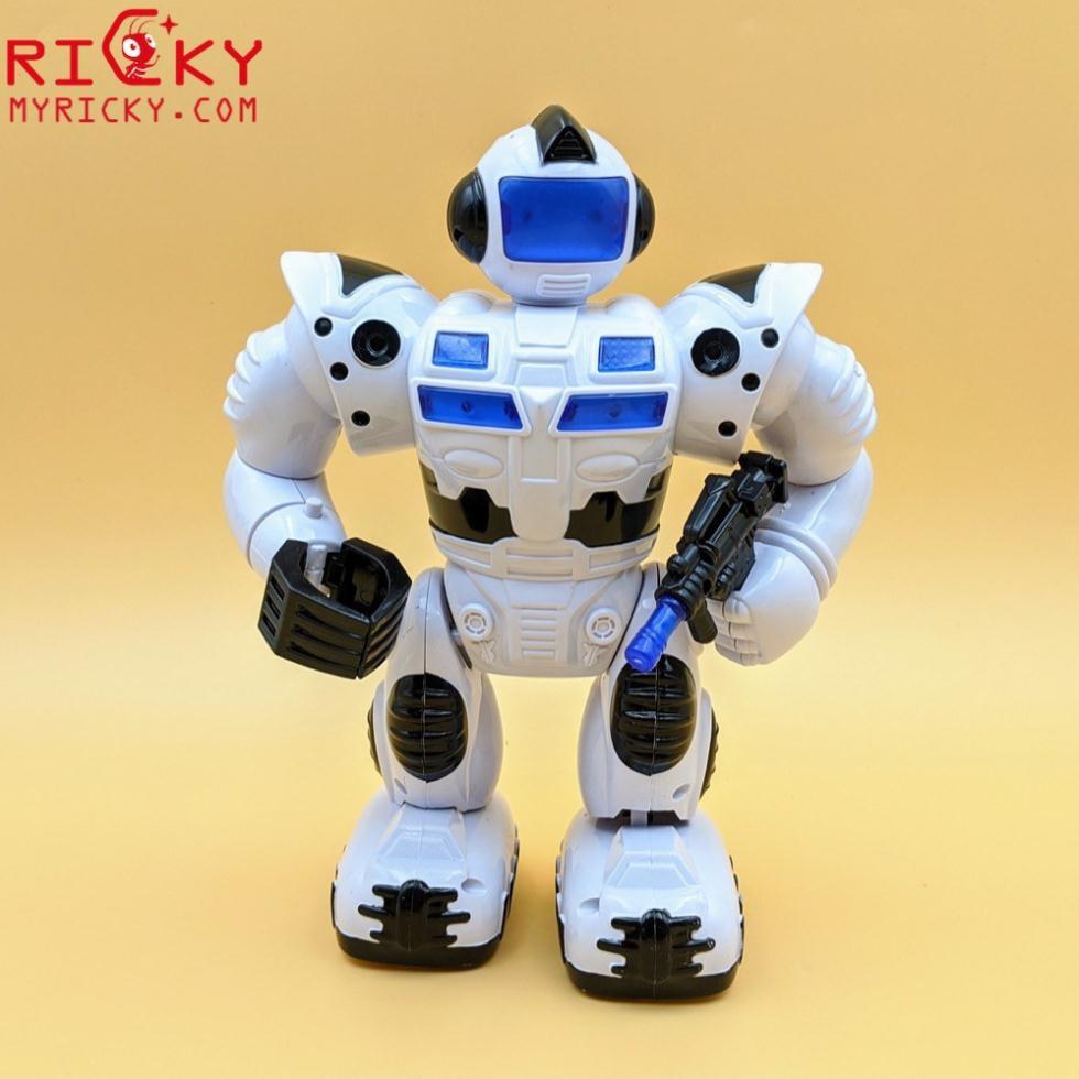 Robot tự di chuyển, biểu diễn theo nhạc