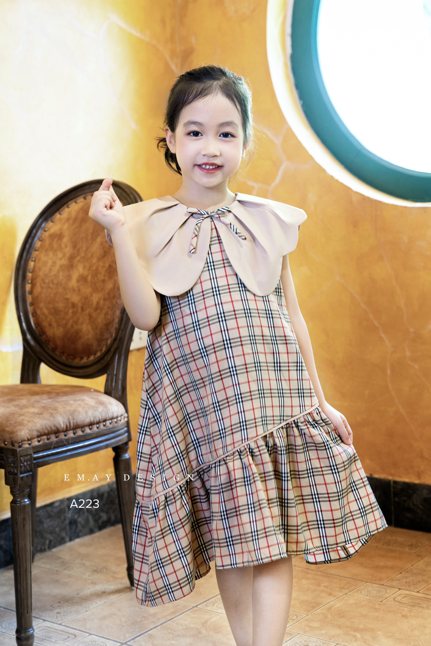 Đầm váy babydoll cho bé gái diện đi chơi đi học đẹp size 12-35kg chất vải mềm mát
