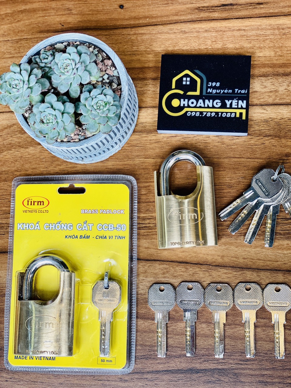 Bộ 2 ổ khóa đồng chống cắt dùng chung 1 chìa chất lượng cao