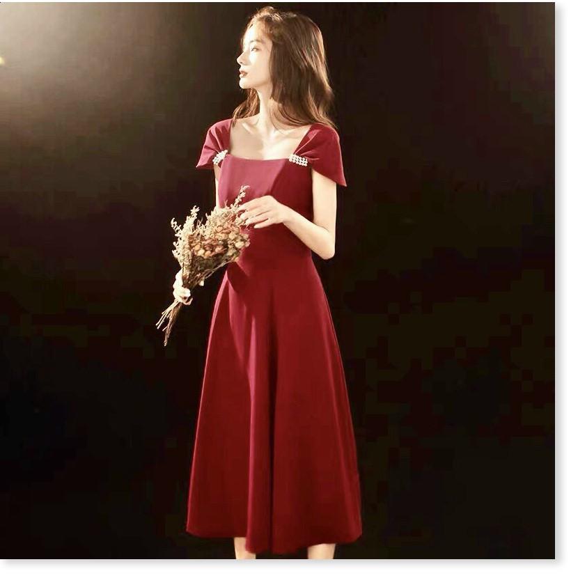 ĐẦM UMI ĐÍNH NGỌC ĐỎ TRƠN NHƯNG KHÔNG KÉM PHẦN QUAN TRỌNG THỜI TRANG KING STORE