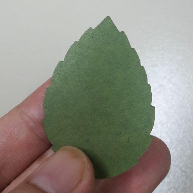 LÁ HỒNG/ ĐÀI HOA/ LÁ CÚC