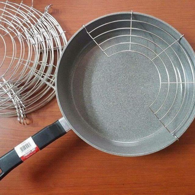 Combo 2 Vỉ Gác Chảo Chiên Rán Inox 26 - 28 cm