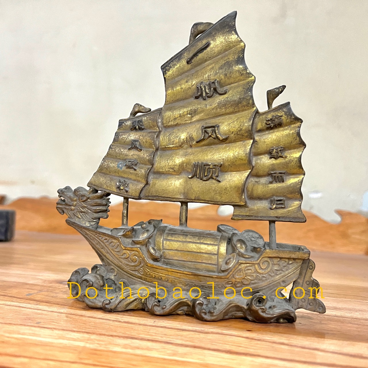 Thuận Buồm Xuôi Gió bằng đồng cao 17cm