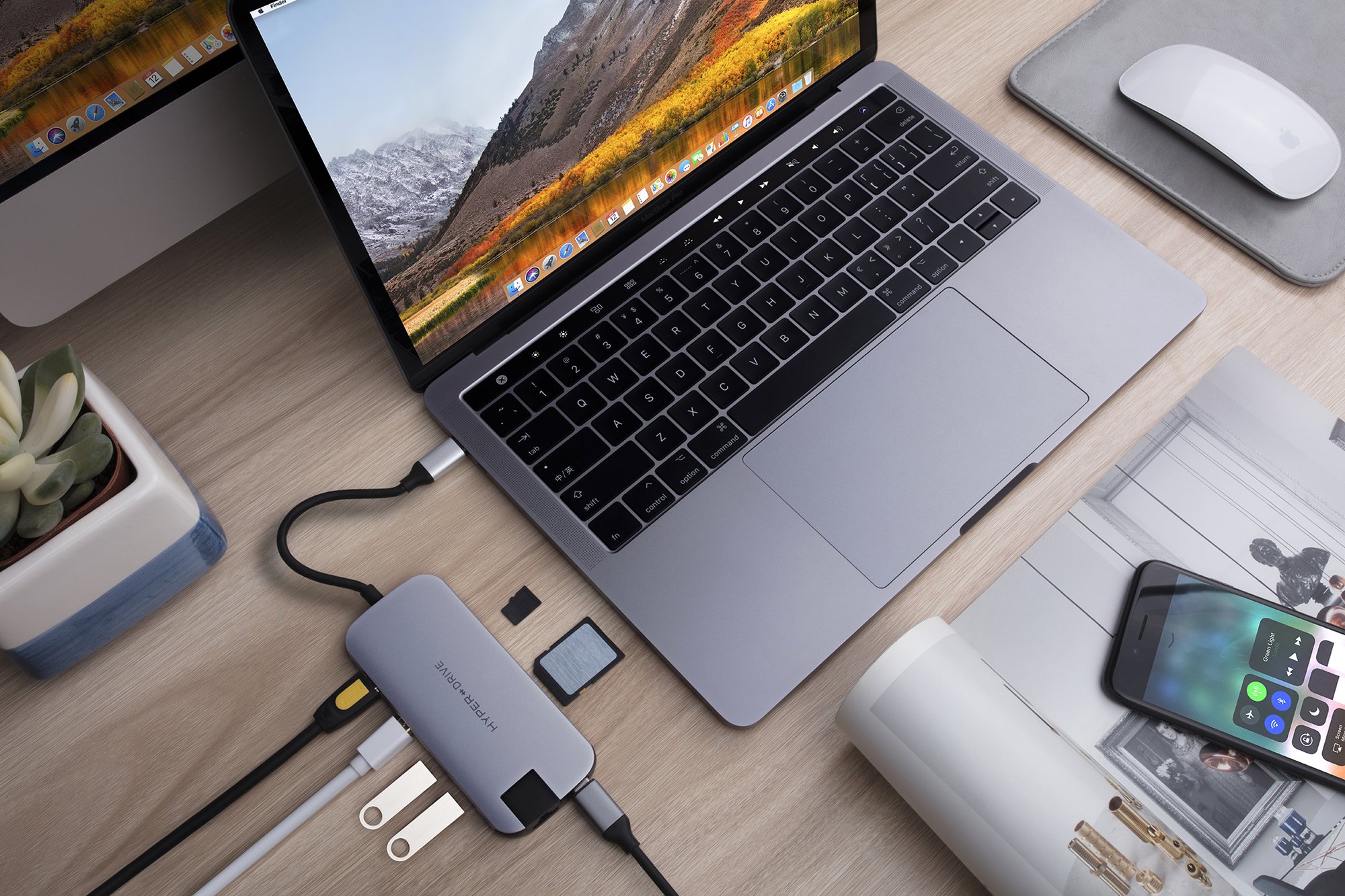 Cổng Chuyển Đổi HYPERDRIVE Slim 8 In 1 Usb-C HUB For Macbook, Surface, Pc, Devices – HD247B - Hàng Chính Hãng