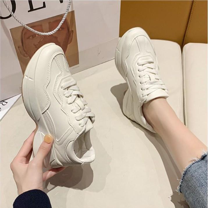 Giày Sneakers Nữ Da Mềm Độn Đế Tăng Chiều Cao 5cm Trắng Kem G19