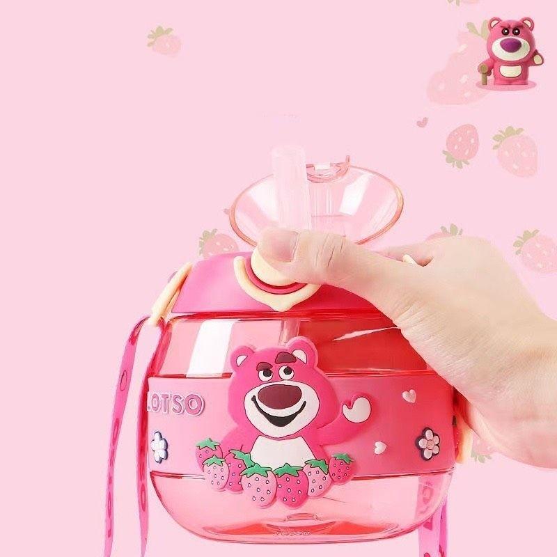 Bình nước hàng DlSNEY . Bình hình núi siêu đẹp , vừa xinh , có ống hút và dây đeo