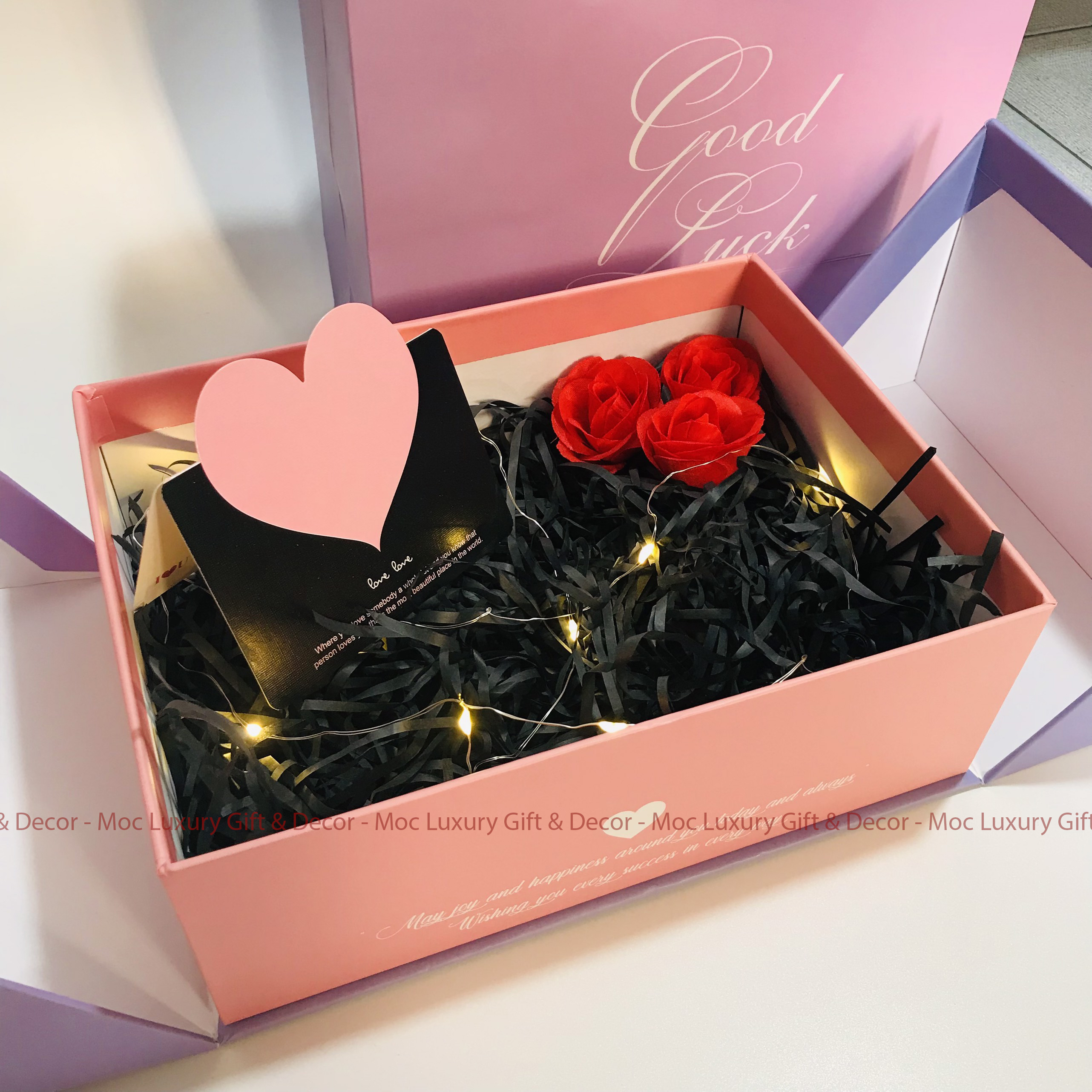 (23x17x9 cm) Hộp Quà Tặng Người Yêu, Hộp Quà Tặng Valentine, Kèm Túi Giấy, Đèn Led, Giấy Rơm, Thiệp