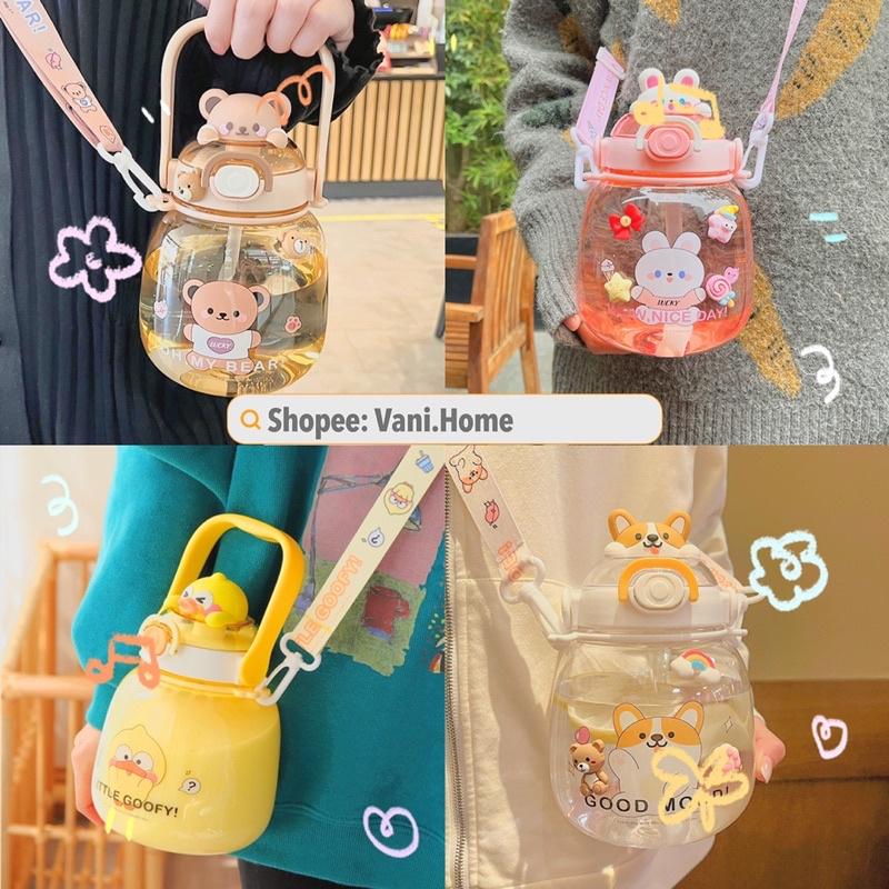 Bình nước hình thú cute mẫu mới 1,3L tặng kèm dây đeo và ống hút - Bình đựng nước hoạt hình dễ thương cho bé có quai đeo