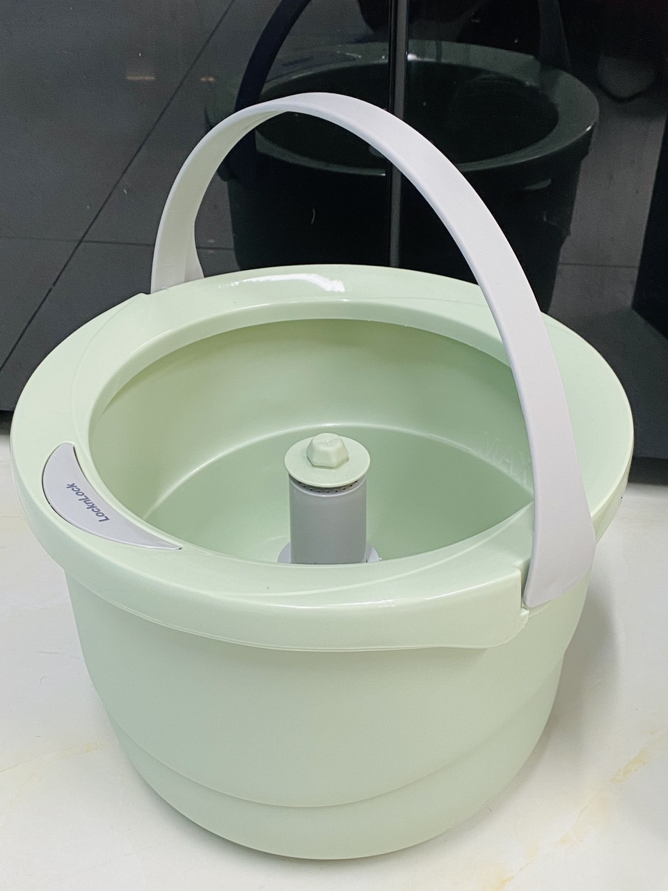 Bộ Lau Nhà Mini Thép Không Gỉ Ettom Lock&amp;Lock ETM498 - 2 Bông Lau - Hàng Chính Hãng