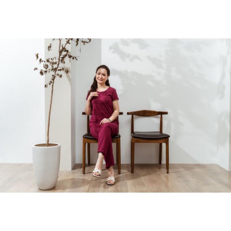 Bộ mặc nhà áo cộc tay quần dài Winny 22140 Giá 579.000đ