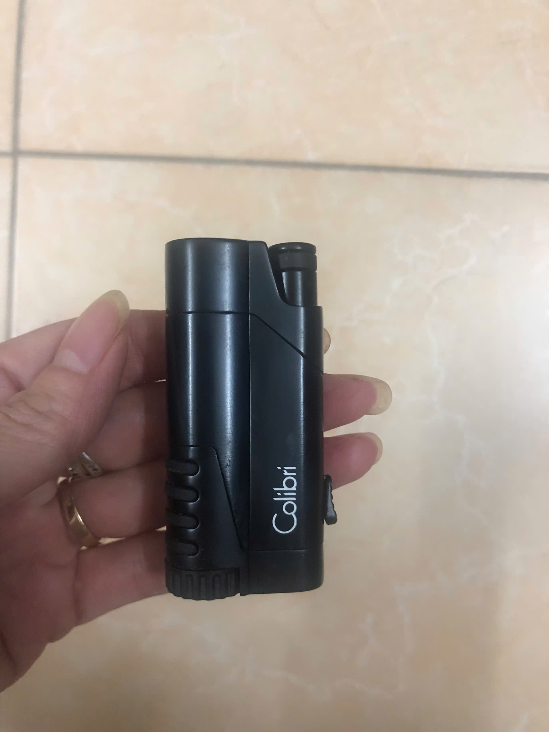 Vỏ hôp quẹt bật lửa khò 1 tia kèm đục