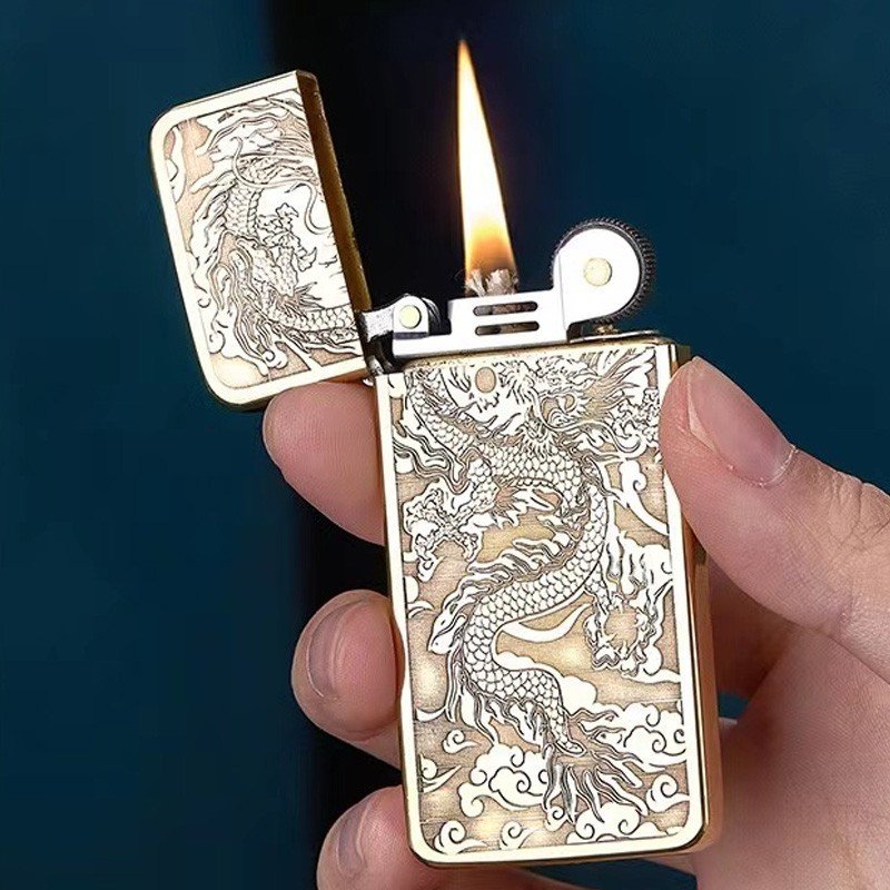 Vỏ Hột Quẹt Bật Lửa Xăng Đá Zorro ZC5 Họa Tiết Rồng Vờn Mây Khí Thế Mạnh Mẽ