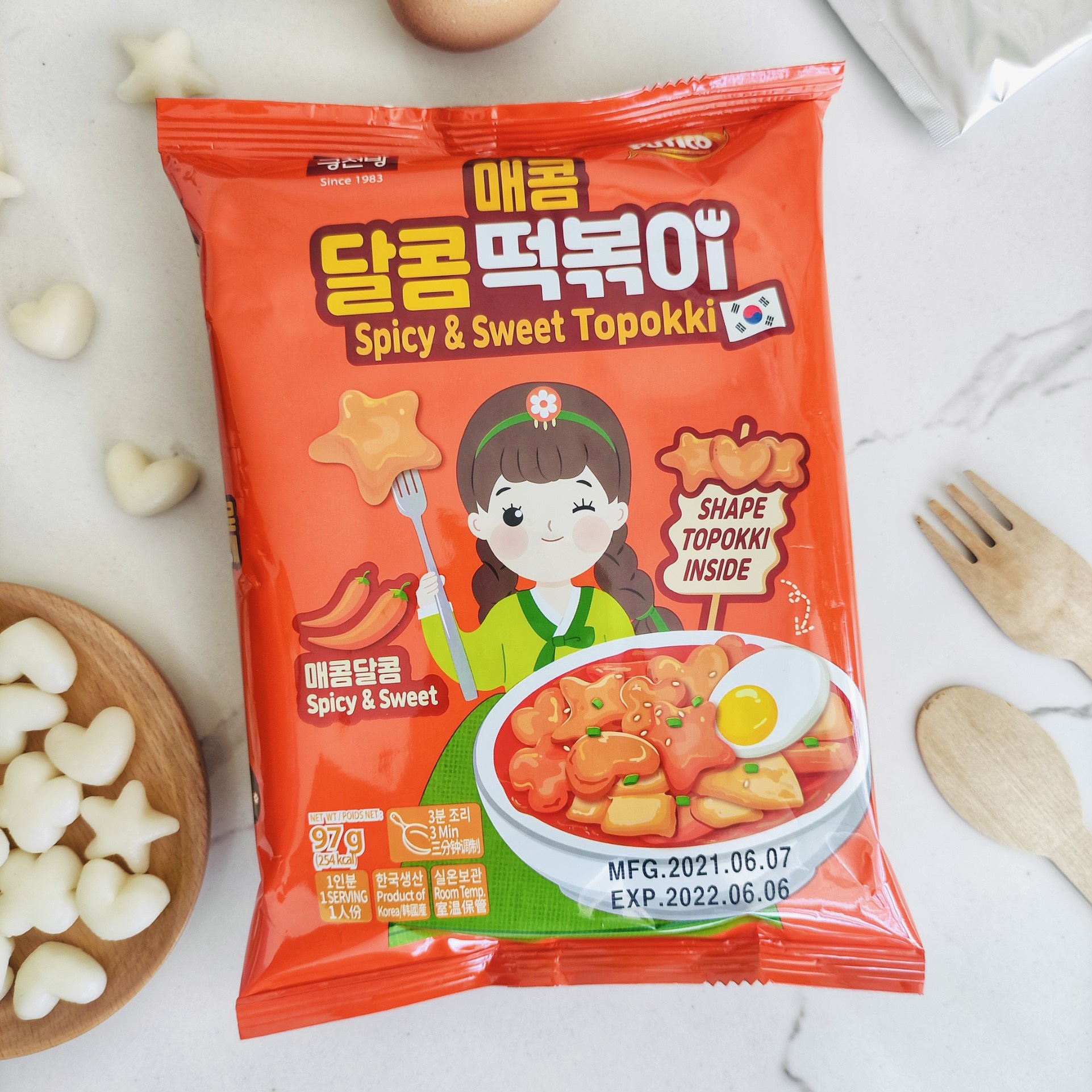 Bánh Gạo Topokki Hình Hoa Sao Tim Kèm Xốt Cay Ngọt - Nhập Khẩu Hàn Quốc Vị Hot