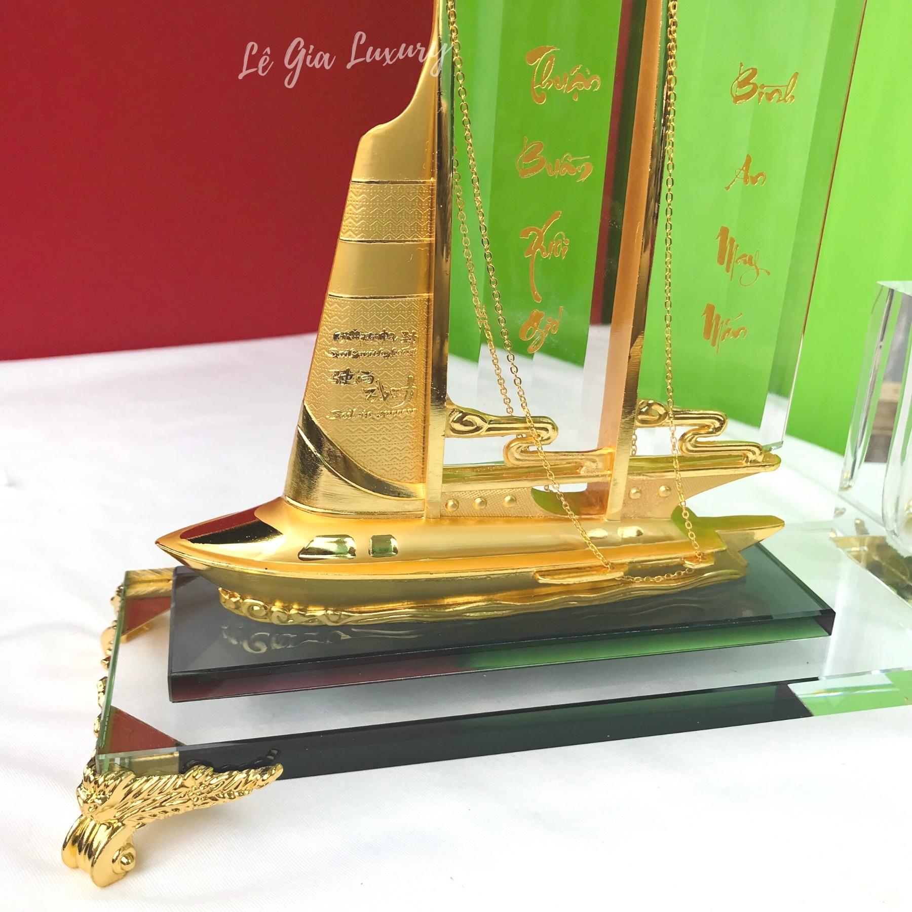 Hộp đựng bút mạ vàng Thuyền buồm đá, Hộp đựng bút Doanh Nhân, Hộp đựng bút Pha Lê K8 Cao Cấp, Quà Tặng Doanh Nhân, Hộp bút tân cổ điển