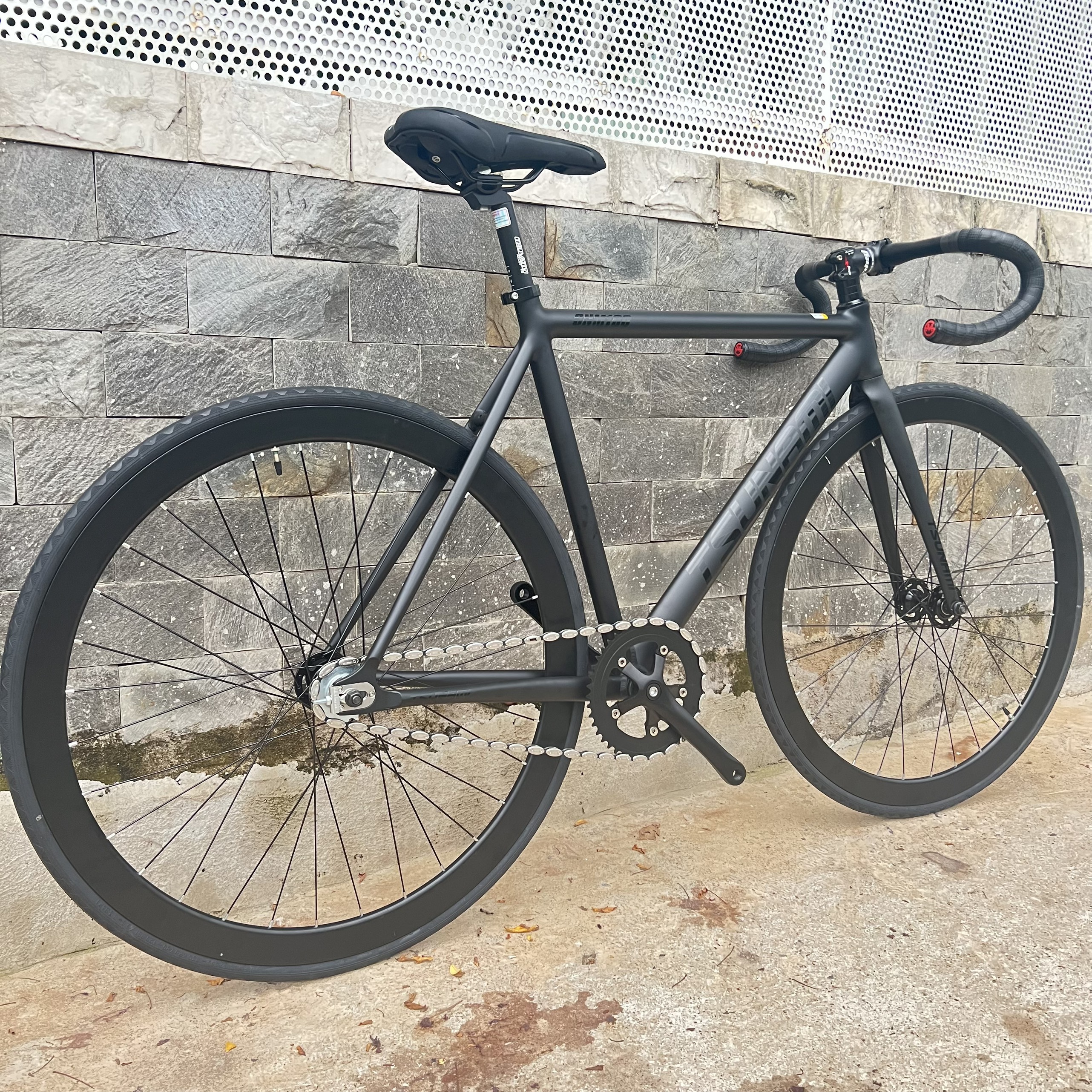 Xe đạp fixed gear TSUNAMI SNM100 cơ bản - Đen nhám chữ đen