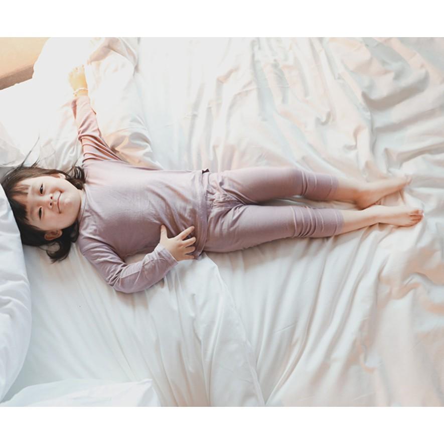 Bộ dài tay co giãn 4 chiều chất mềm, đẹp cho bé trai bé gái