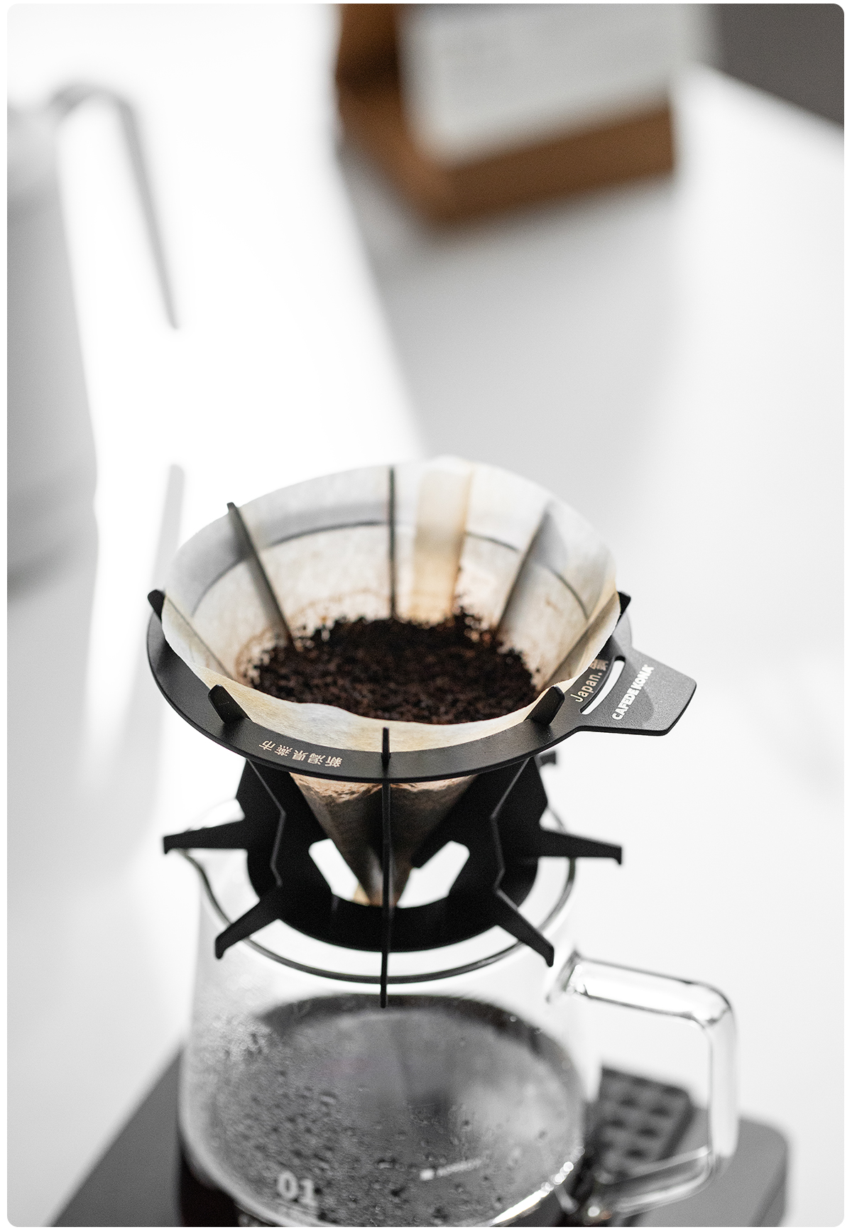 Phễu V60 01 bằng thép Nhật Cafede Kona