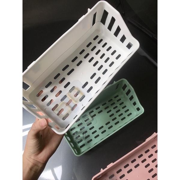 SỈ 10K-Kệ nhựa treo tường nhà tắm, nhà bếp, bồn rửa chén bát, dán tường chịu lực