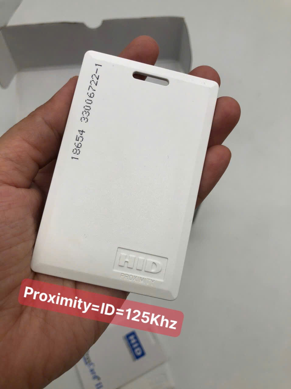 Thẻ HID ProxCard II tần số 125Khz loại dày - Hàng nhập khẩu