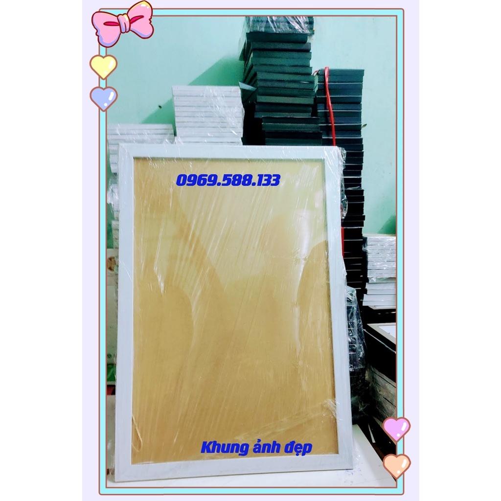 {Mặt khung bằng mica}-Khung ảnh cỡ 50x75cm loại bản dầy đẹp, tặng kèm đinh móc treo.