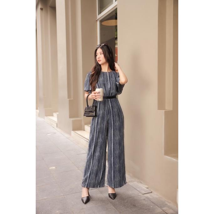 Jumpsuit nữ ống suông, tay loe, cổ thuyền, chất liệu cotton linen nhẹ mát CLARA MARE JUM4003