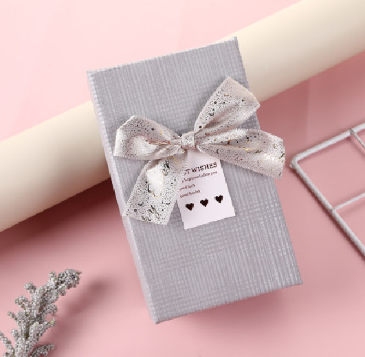 Hộp Quà Xám Nơ Ruy Băng Xám 14*8*5 cm