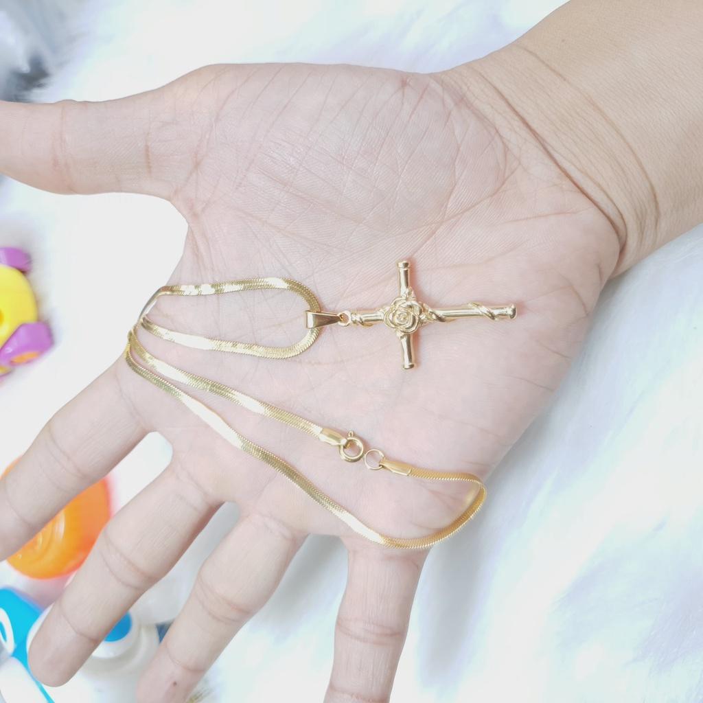 Dây Chuyền Nữ Dập Thánh Giá 4cm Titanium Cao Cấp-Dùng lâu dài tắm rửa thoải mái