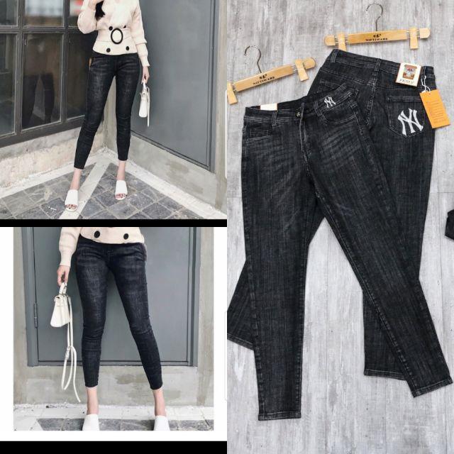 Quần Jeans Nữ Baggy Khói Thêu Cạp Cao