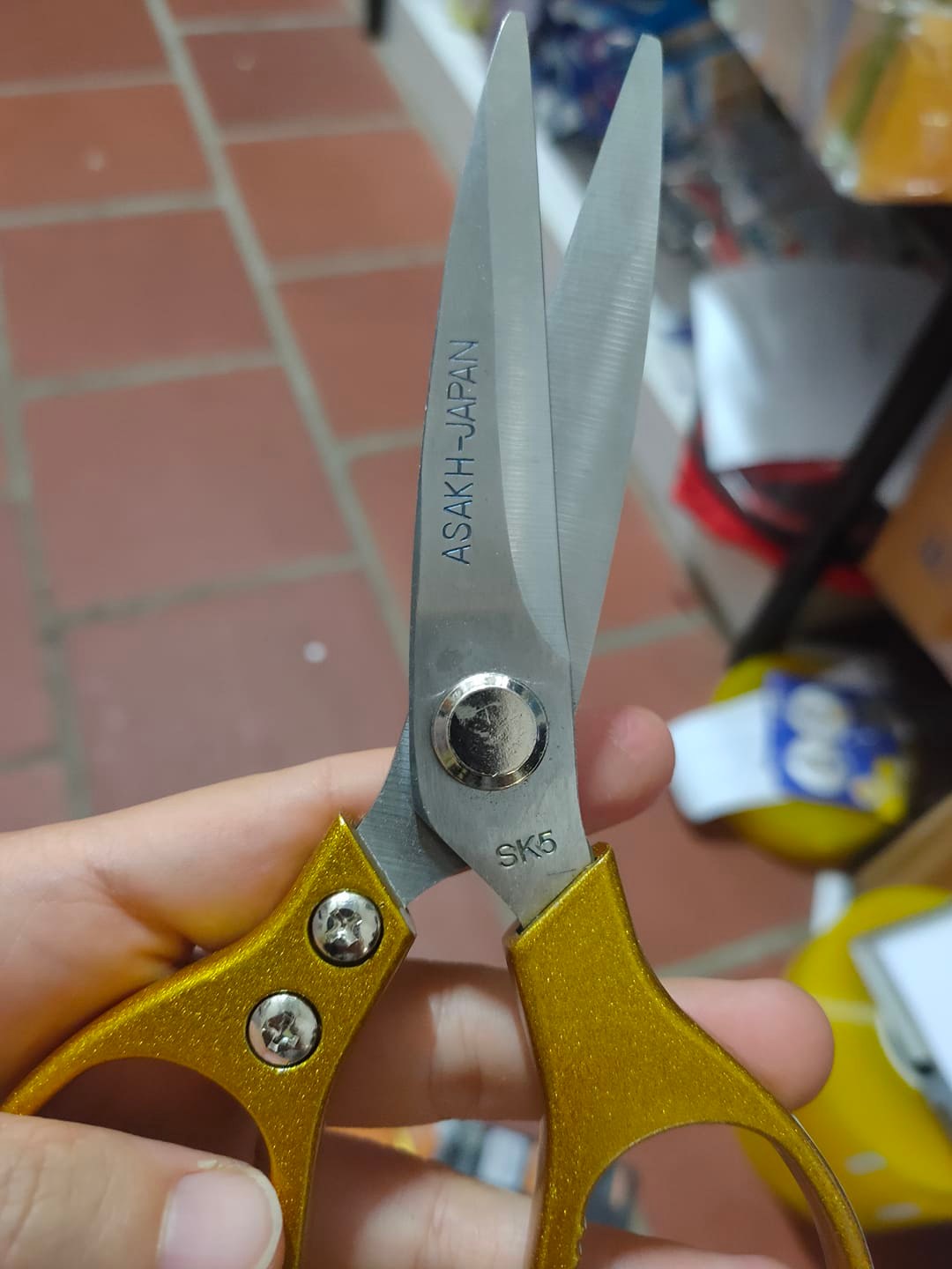 Kéo Nhật Nội Địa SK5 Siêu Sắc,Kéo đa năng nhà Bếp, Cắt Gà, Cắt Vịt, Cắt Thịt, giấy, da các loại size 21.6*9.5 cm