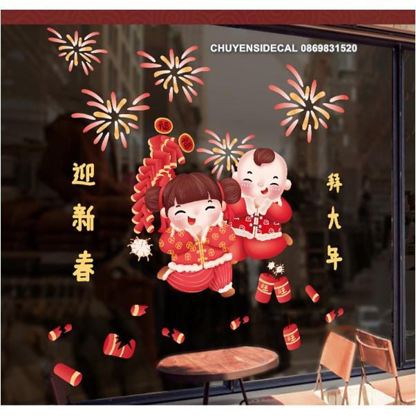 Decal trang trí tường Tết - BÉ TRAI BÉ GÁI VUI PHÁO ĐỎ