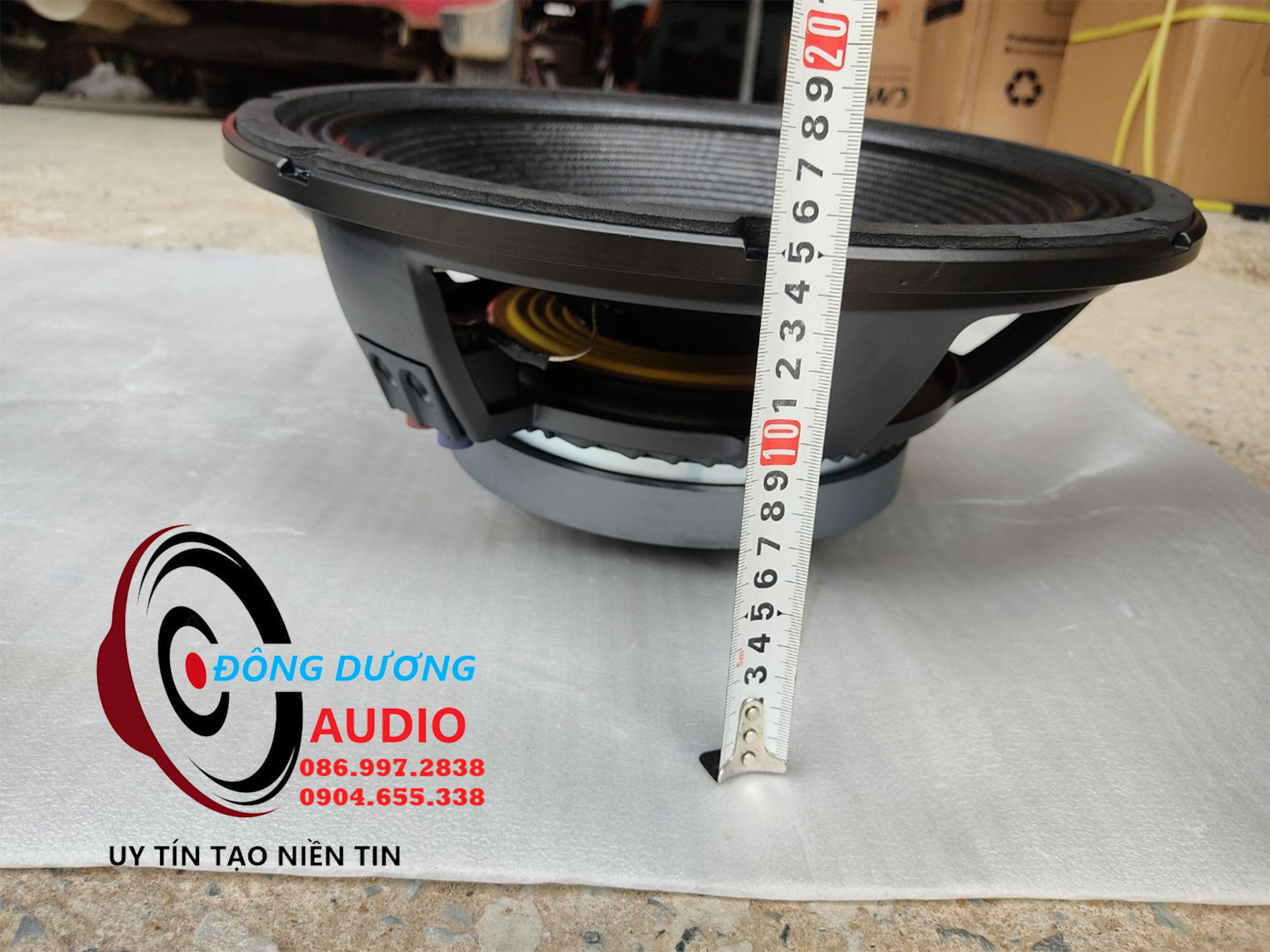 BASS 40 RCF TỪ 220 COIL 100 - MÀNG CHỐNG THẤM - XƯƠNG NHÔM CAO CẤP - ĐÍT LỒI - HÀNG CHẤT LƯỢNG