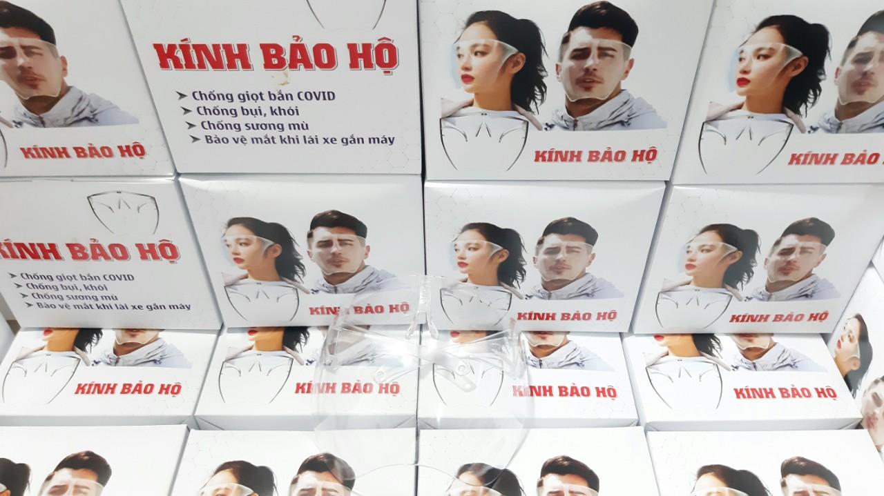 Kính Chắn Giọt Bắn Phòng Dịch Cao Cấp, Kính Bảo Hộ Lao Động Cao Cấp - Hàng Chất Lượng