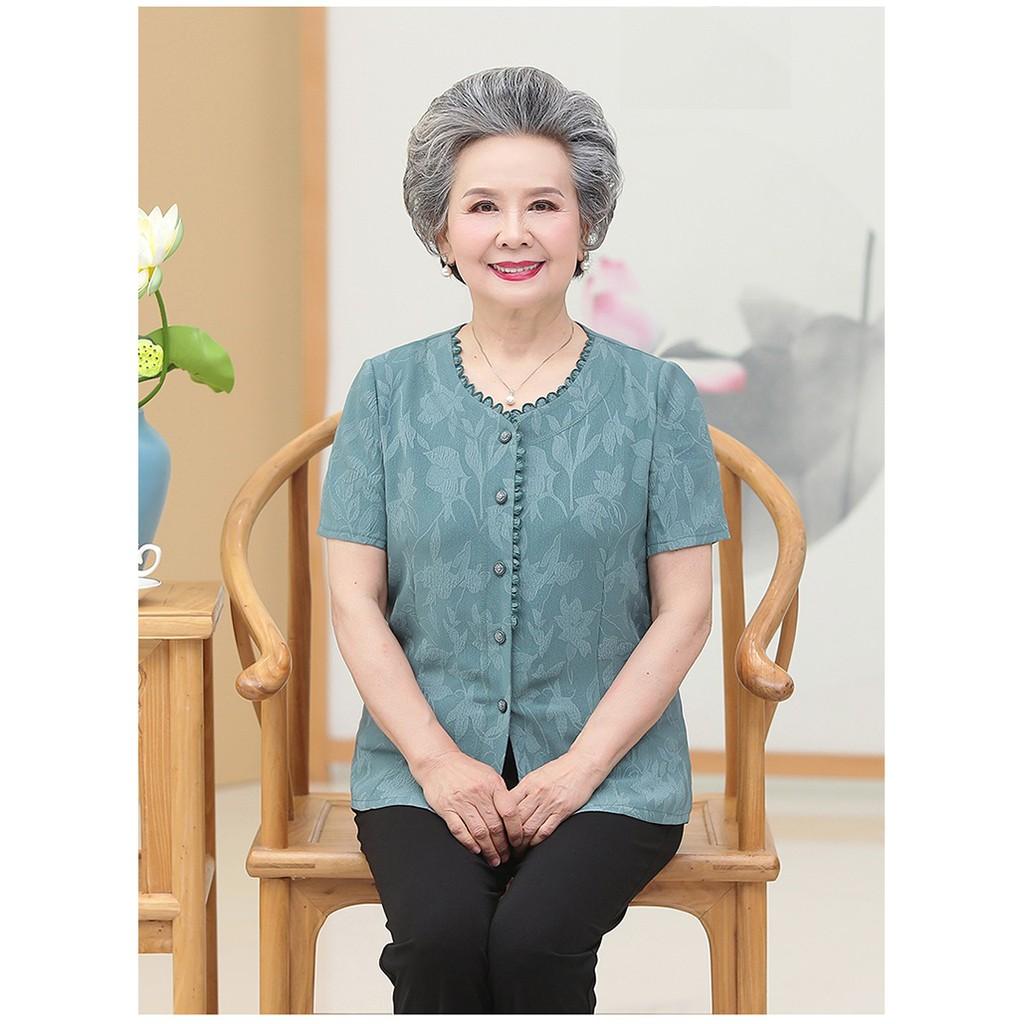 BỘ QUẦN ÁO CAO CẤP CHO NGƯỜI GIÀ