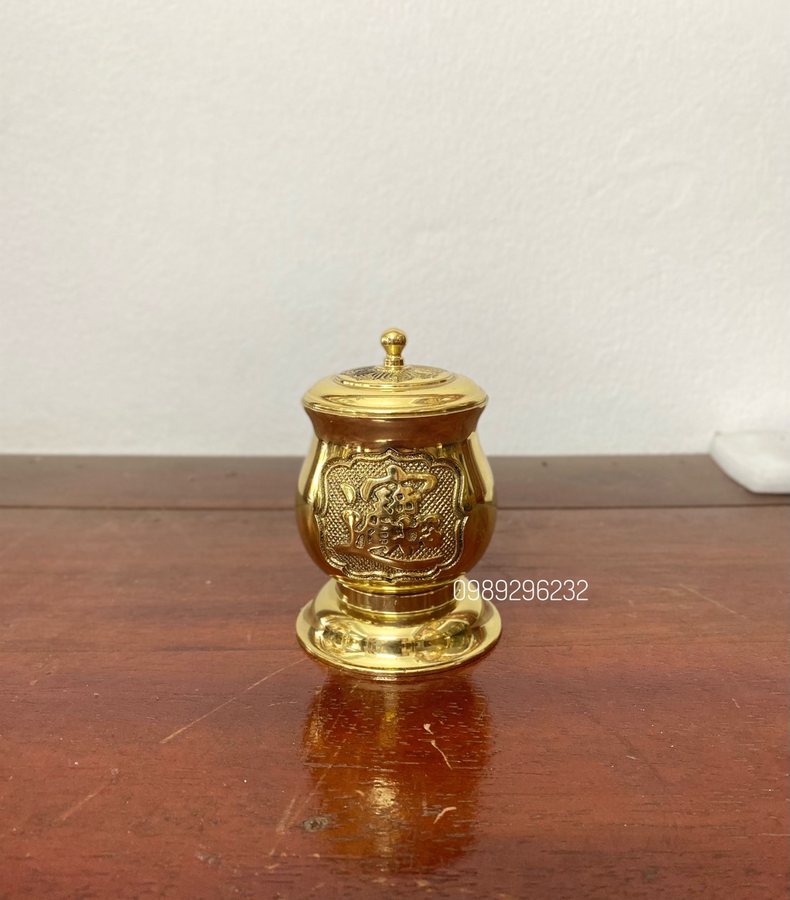 Đài nước , hũ đựng muối gạo bằng đồng vàng cao 15cm