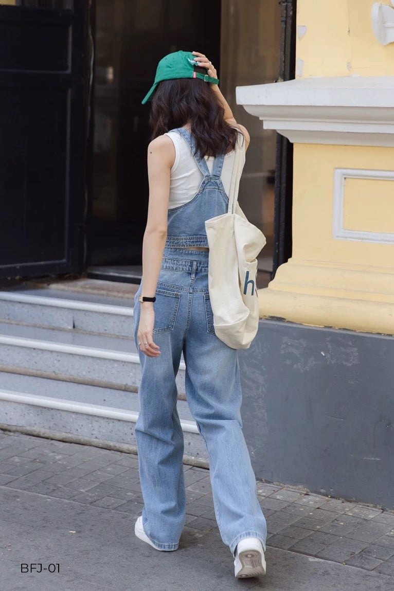 Quần Jeans nữ ống rộng Khoét Eo