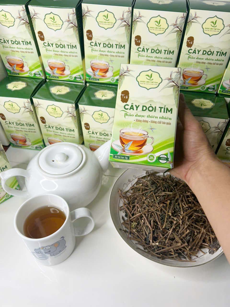 Trà cây dòi thân tím túi lọc Tuệ Tâm - Trà túi lọc cây dòi thân tím - Mỗi hộp có 30 gói 3g - Dùng cho người ho, ho lâu ngày, phổi yếu