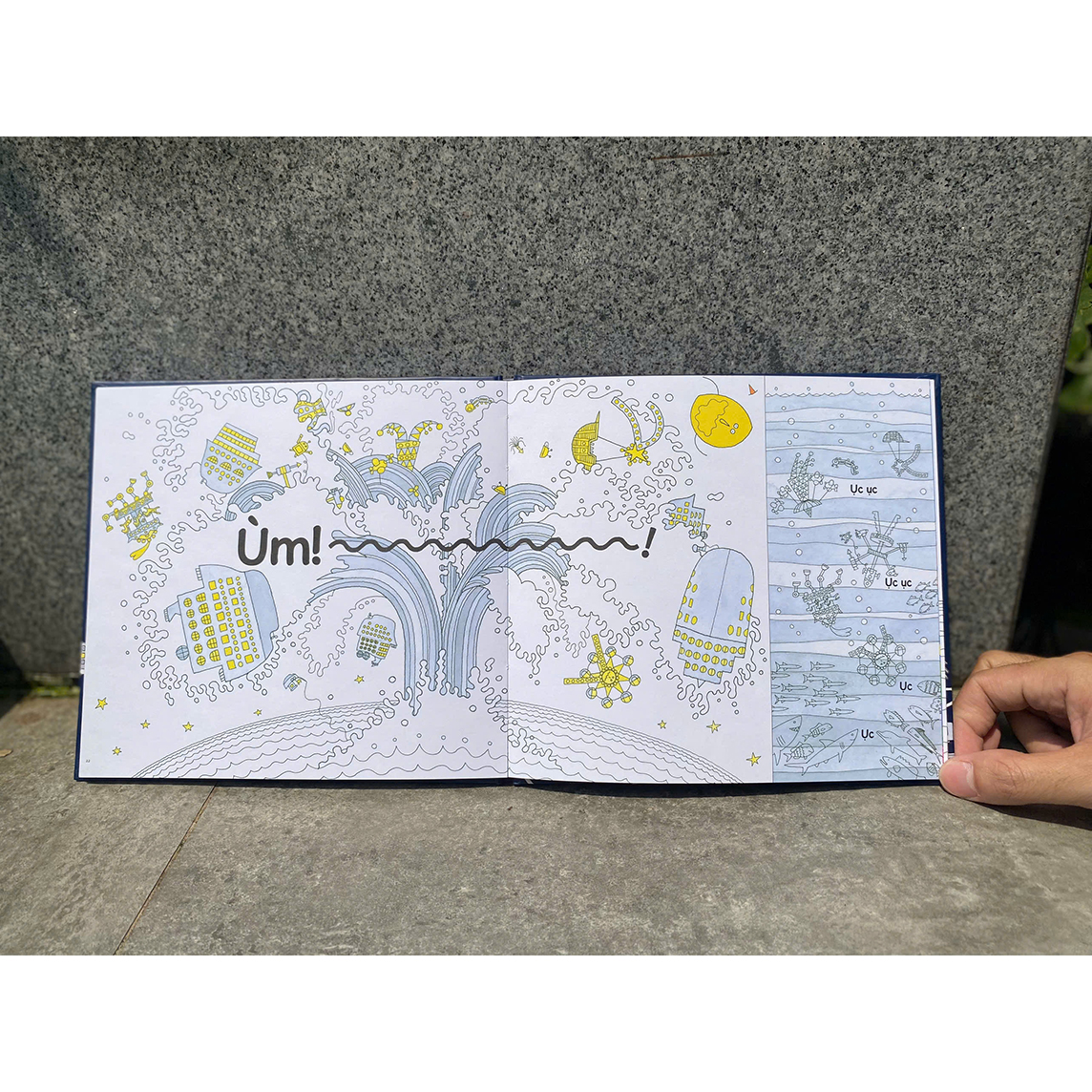 Sách Mặt Trăng đi dạo