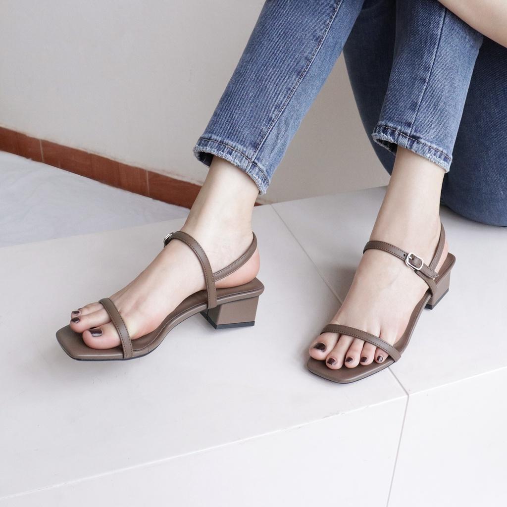 Sandal nữ cao gót 3p quai mảnh gót vuông mũi vuông thời trang bAimée &amp; bAmor - MS1588