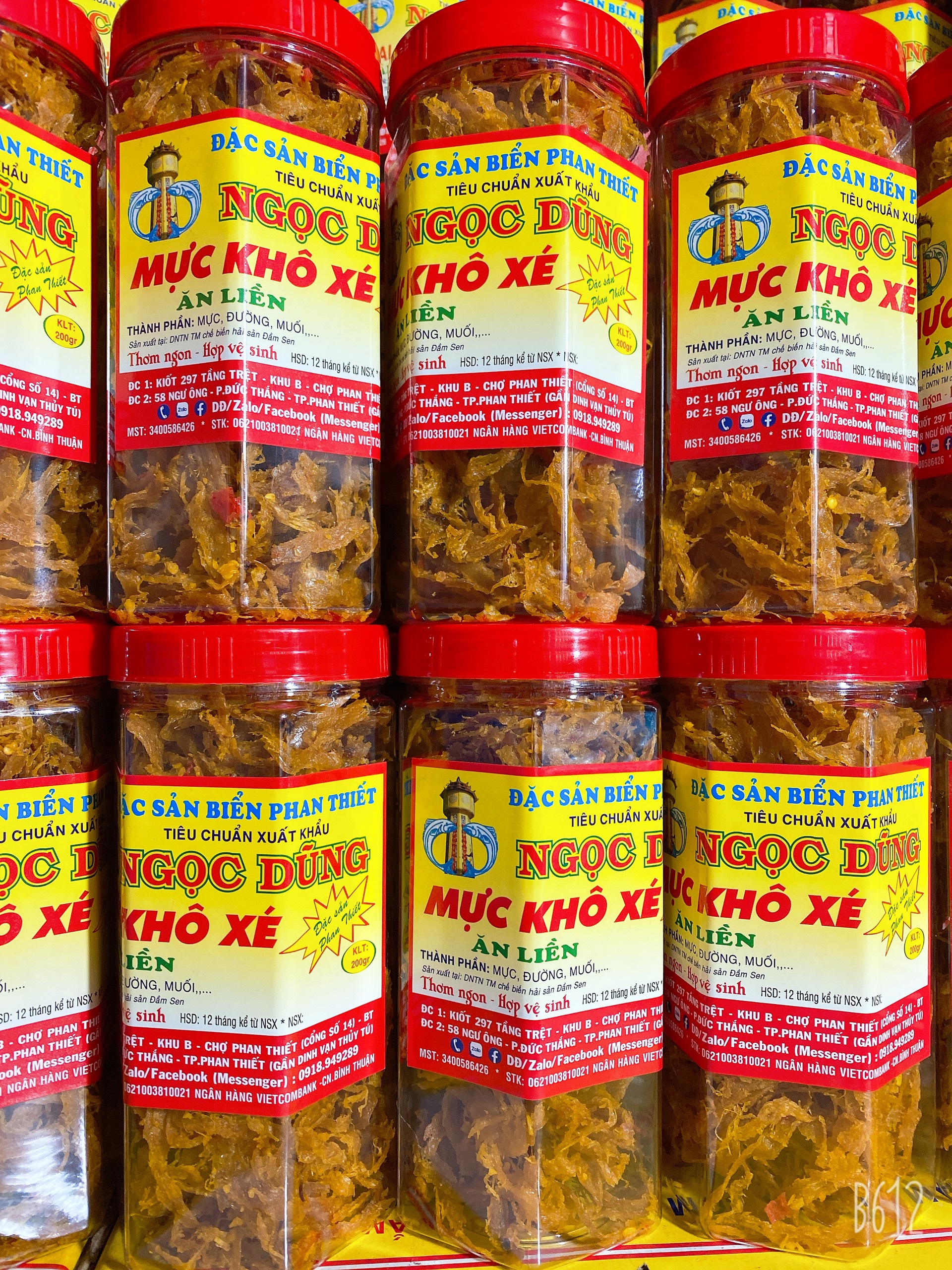 Mực khô xé sợi gói 50 gram sản phẩm trải nghiệm đã chế biến ăn liền ngon ơi là ngon của shop Đặc Sản Biển Phan Thiết NGỌC DŨNG. Hạn sử dụng 12 tháng kể từ ngày đặt hàng