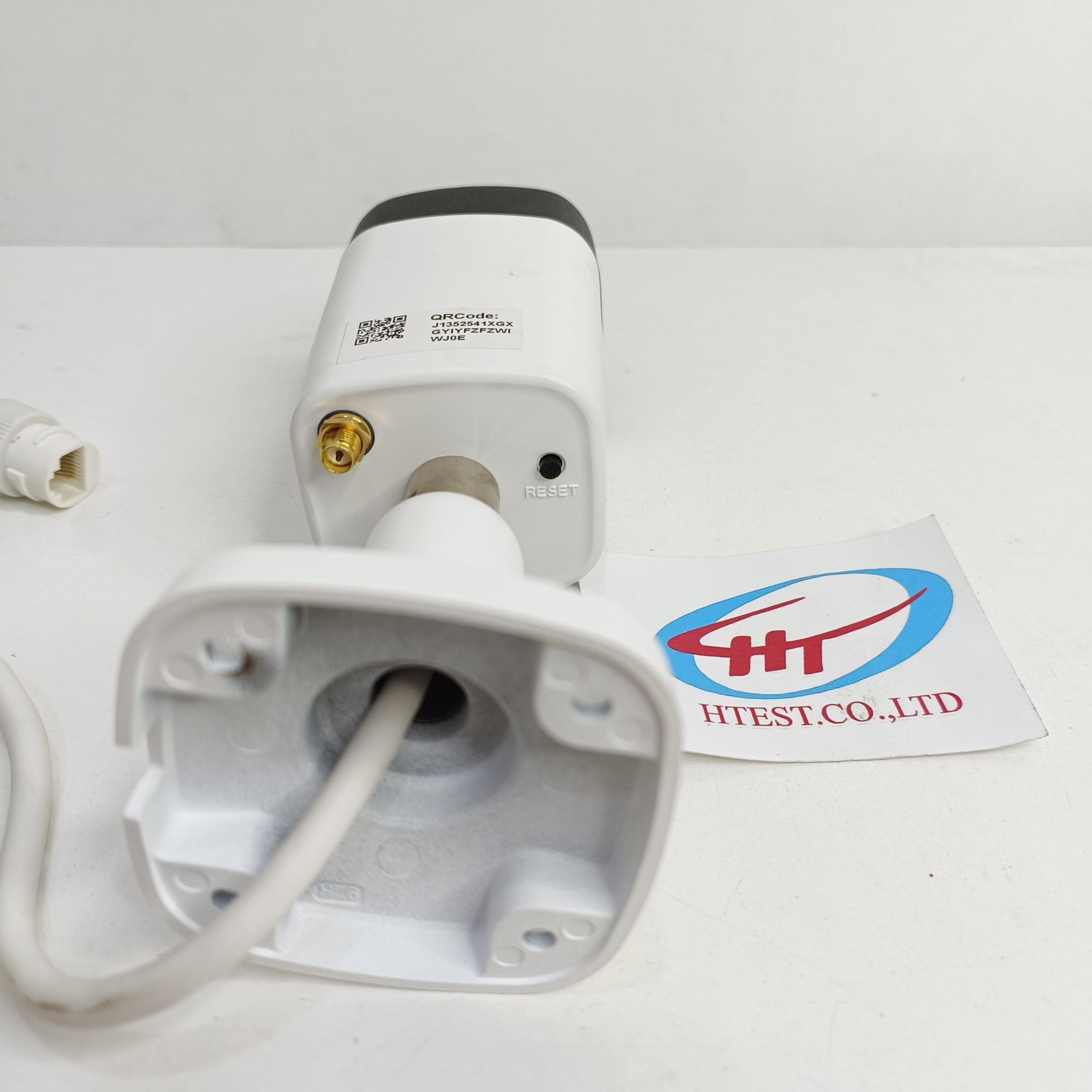 Camera ngoài trời Global TAG-I32L3-FP40-W Full HD 1080P - Hàng chính hãng