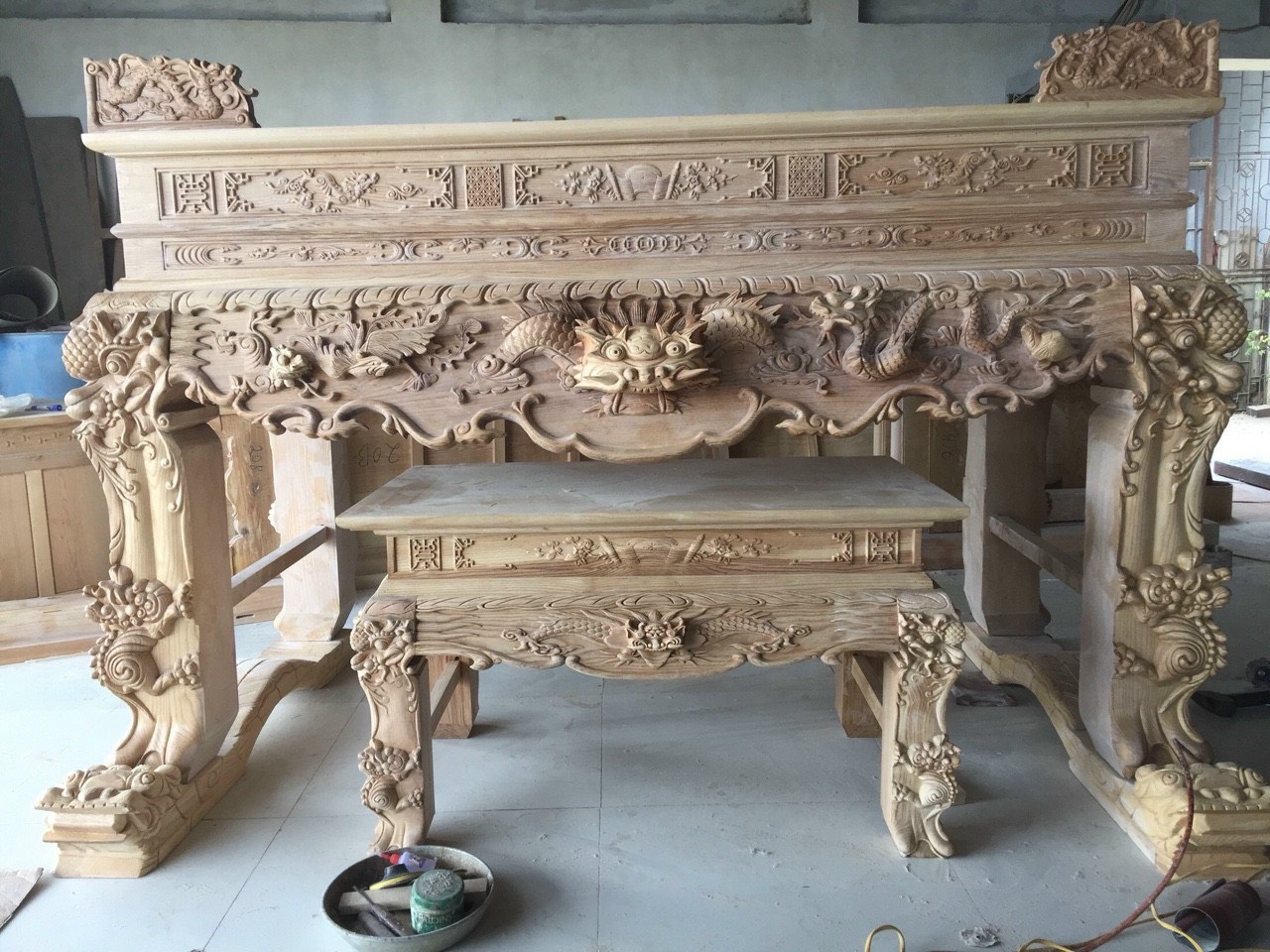Sập thờ gỗ sồi nga