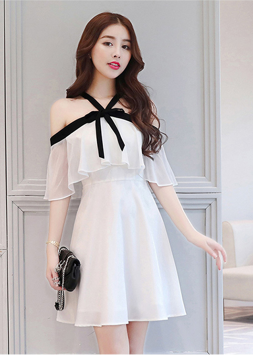 Đầm 2 Dây Phối Màu Thanh Lịch