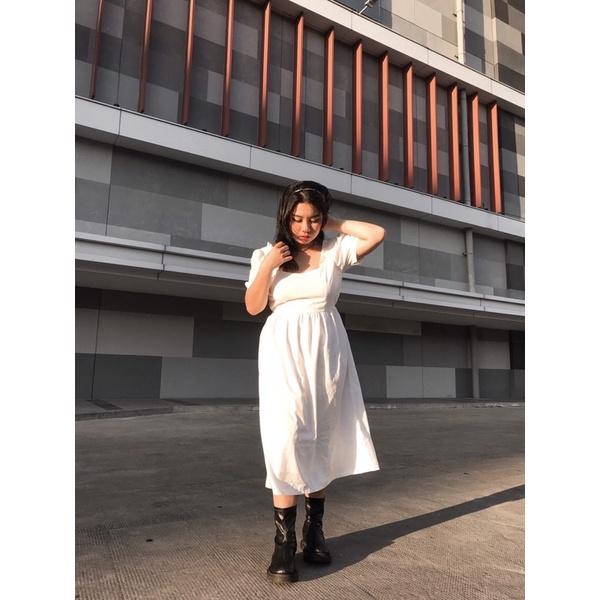 ĐẦM MIDI CUTOUT VIVIVAN