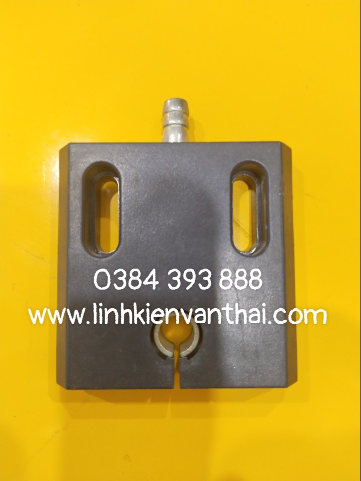 MIẾNG PHUN NƯỚC ĐEN/ 60X60mm/ 39g