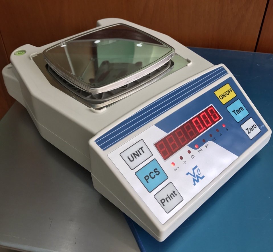 Cân Điện Tử FHB 300 g 0.01 g